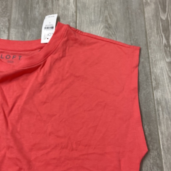 NWT!!! loft sleeveless soft top! - Picture 4 of 7